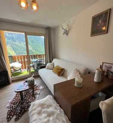 Isola Apartment | centre station incroyable appartement 2 chambres, Prestations et confort 4 étoiles, parking , terrasse vue panoramique, commerces et pistes à pieds, Tout pédestre, tout confort