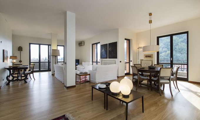 Cernobbio Apartment | Cernobbio Park apartment overlooking Lake Como