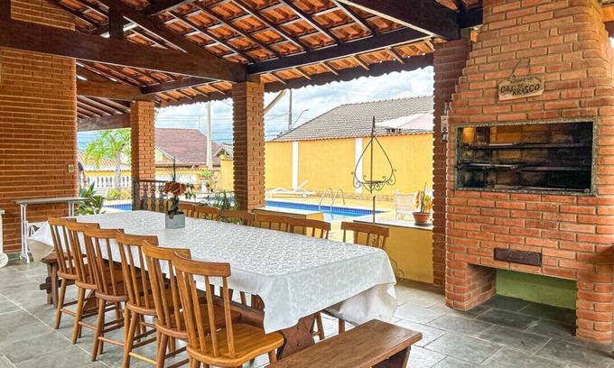 Jardim Colonial House | Chácara elegante com piscina e lazer em Atibaia/SP