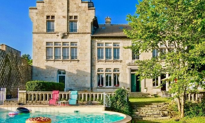 Montfaucon-en-Velay House | ❤️ Château 100%privé = ideal multigeneration ☀️Belles RETROUVAILLES