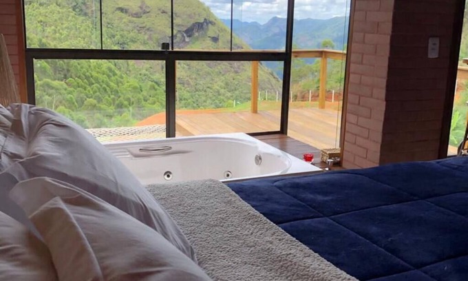 Santa Teresa Ski Chalet | Chalé Aconchegante no Circuito Caravaggio com Hidromassagem Vista das Montanhas