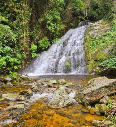 Nova Friburgo House | Chalé da Cachoeira - Cachoeira particular dentro da hospedagem