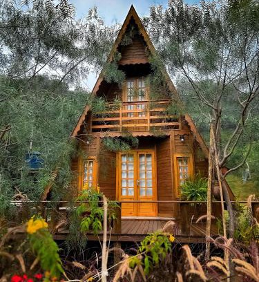 Vargem Alta Ski Chalet | Chalé de Madeira em Vargem Alta