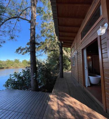 Passo de Torres Cabin | Chalé na praia e a beira do Rio Mampituba