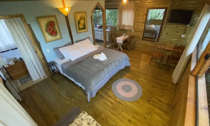Praia Grande Ski Chalet | Chalé Bem-te-vi Eco.Hospedagem - In harmony with nature, close to everything.