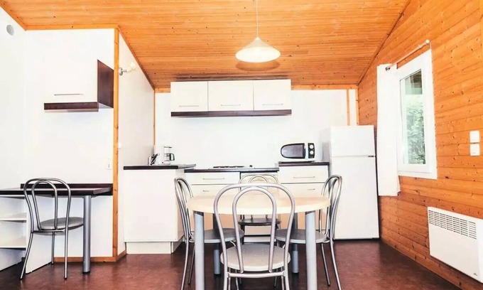 Monclar-de-Quercy Ski Chalet | Chalet 3 Zimmer 4 Personen PMR