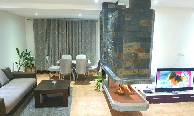 Imouzzer du Kandar Ski Chalet | Chalet Asmoun