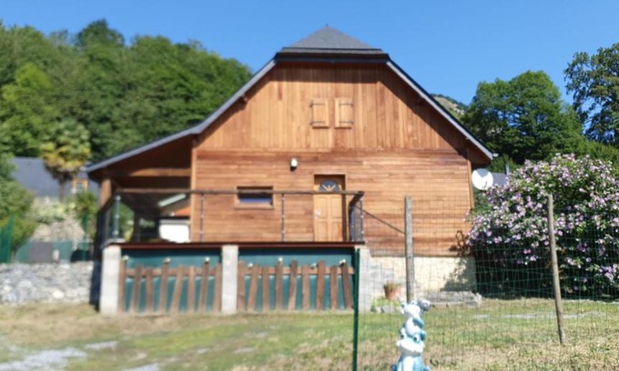 Arras-en-Lavedan Ski Chalet | Chalet au cœur du Val d'Azun