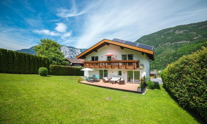 Sautens Apartment | Chalet Bernegg