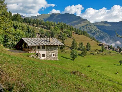 Sampeyre Ski Chalet | Chalet Casot Pra La Funt by Interhome