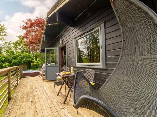 Brazzacott Ski Chalet | Chalet Chestnut Hot Tub Lodge by Interhome