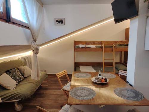 Borgata Sestriere Apartment | Chalet di Borgata - Fronte Piste