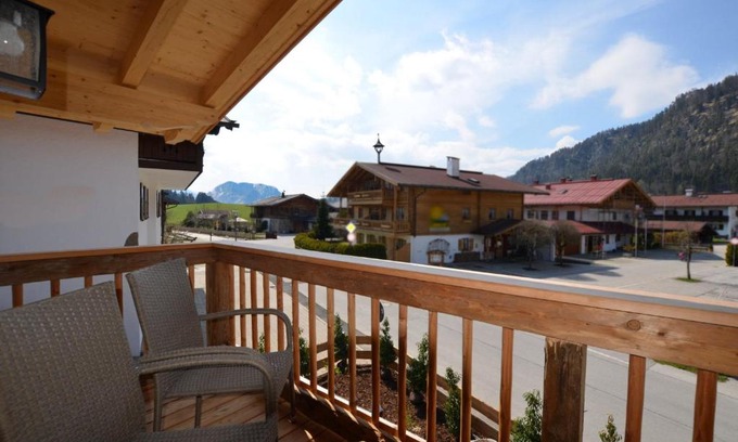 Reit im Winkl Apartment | Chalet Kaisereck