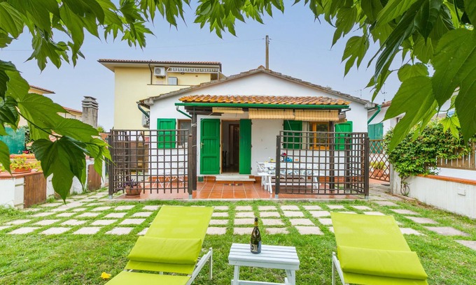 Mazzanta House | Chalet La Mazzanta by Interhome