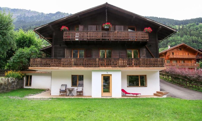 Champery Apartment | Chalet le Knou