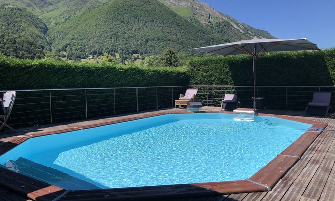 Cauterets Ski Chalet | Chalet Le Lisey 4*, 12 pers : mountain view, swimming pool, jacuzzi, garages, fireplace