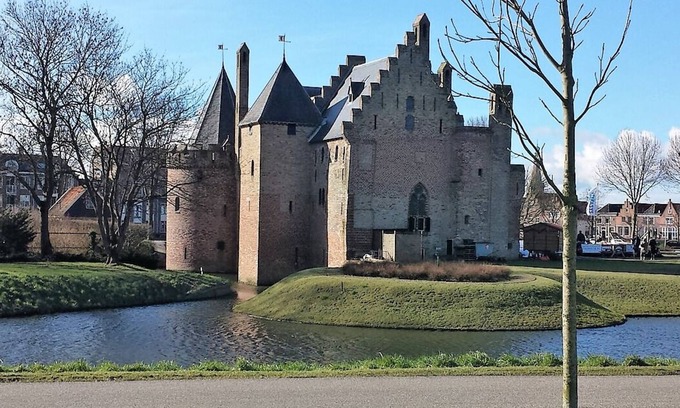 Onderdijk Ski Chalet | Chalet Livslyst - Holidays on the IJsselmeer, comfort chalet for 3 people