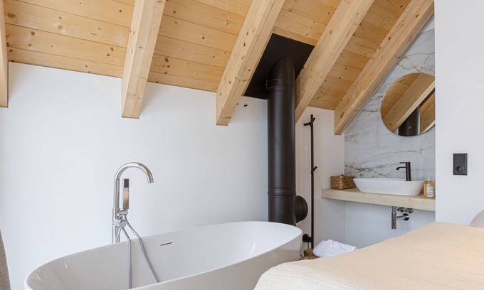 Schonberg House | Chalet Nr. 4 mit 2 Schlafzimmern und Sauna by Interhome