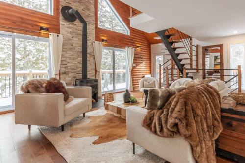 Val-des-Lacs House | Chalet Paquette Villa