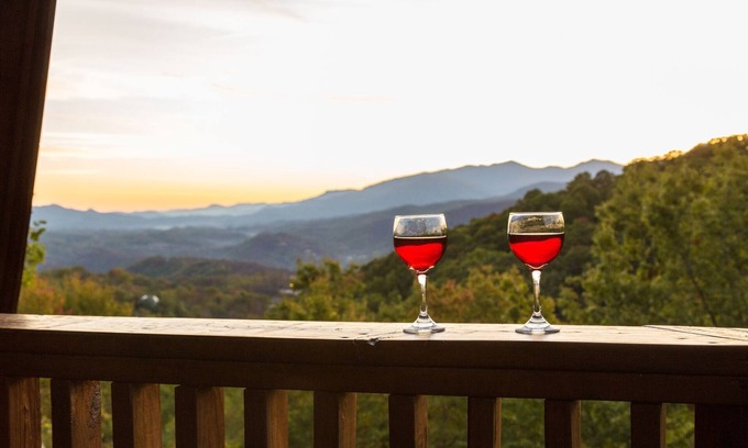 Chalet Village Cabin | Chalet Village Log Cabin with Mountain Views! Easy Access and Flat Parking!