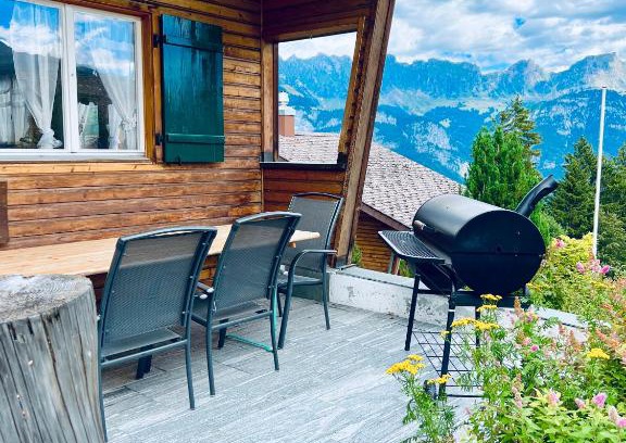 Flums Apartment | Chalet Waldwiese - CharmingStay
