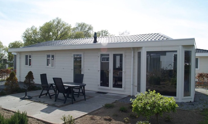 Langeberg House | Chalet with 2 bedrooms and a dishwasher