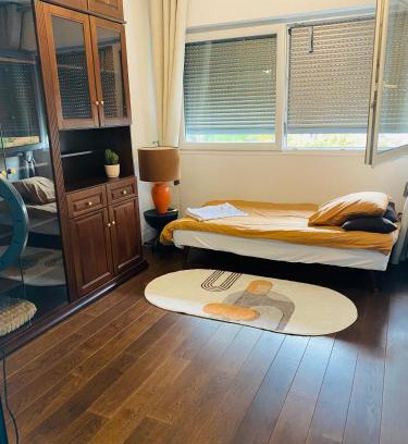 Bourg-la-Reine House | Chambre à louer dans un panthause