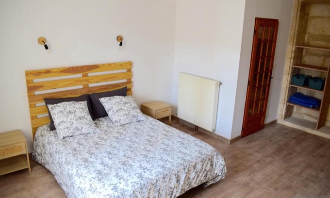 Auriac-du-Perigord Bed & Breakfast | Chambre d'hôtes Auriac du Périgord