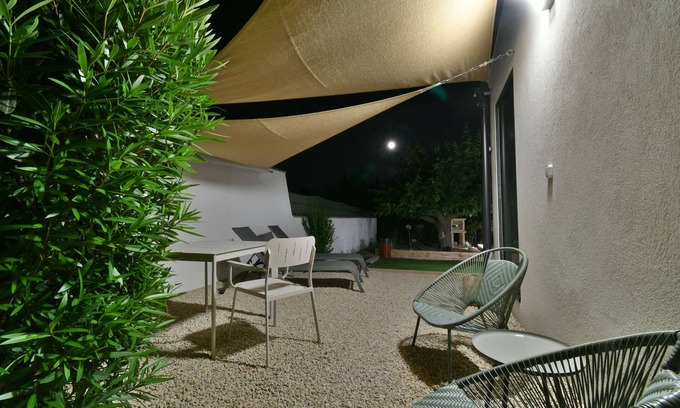 Puyvert Bed & Breakfast | Chambre D'hôtes Une Nuit en Luberon