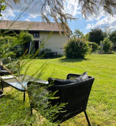 Bouges-le-Chateau Bed & Breakfast | Chambres et table d'hôtes A L'Epoque