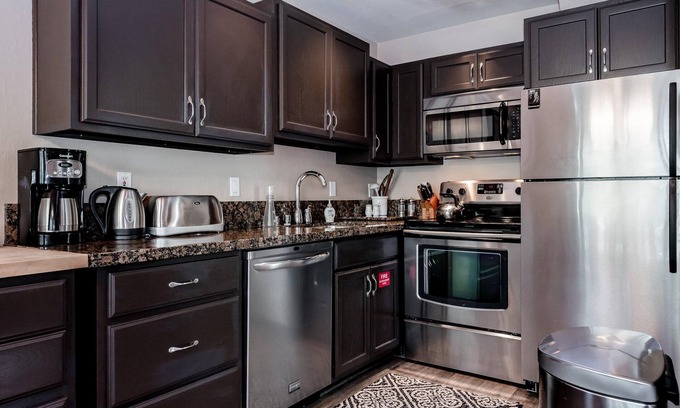 Mammoth Lakes Condo | Chamonix 88