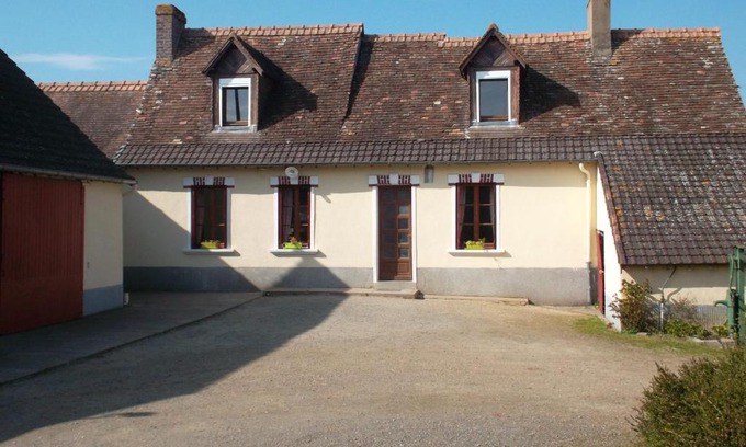 Laigne-en-Belin House | champdorcet