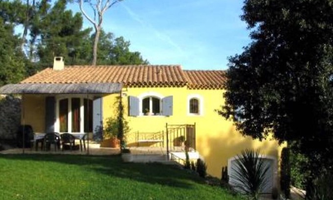 Bouc-Bel-Air House | CHARACTER HOUSE WITH JANITOR, SWIMMING POOL AND TENNIS COURT