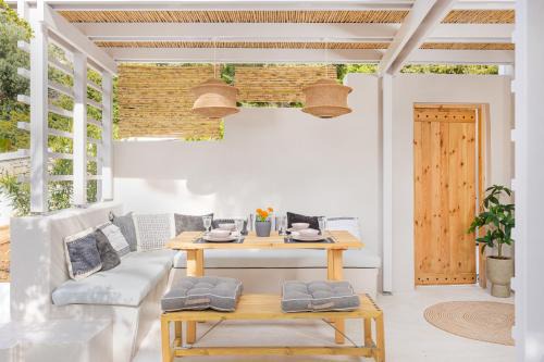 Klima House | Chariclea Villas Retreat