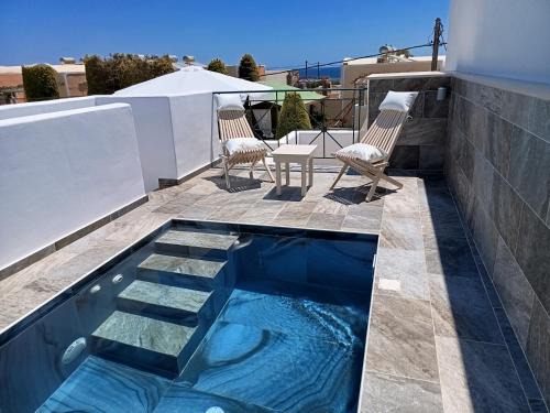 Kamari Apartment | Chariot Apartments Santorini
