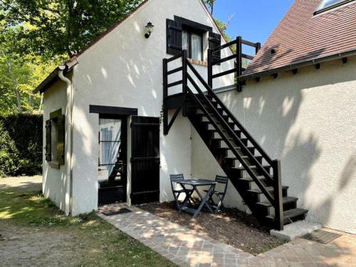 Noisy-sur-Ecole Apartment | Charmant appartement tout équipé