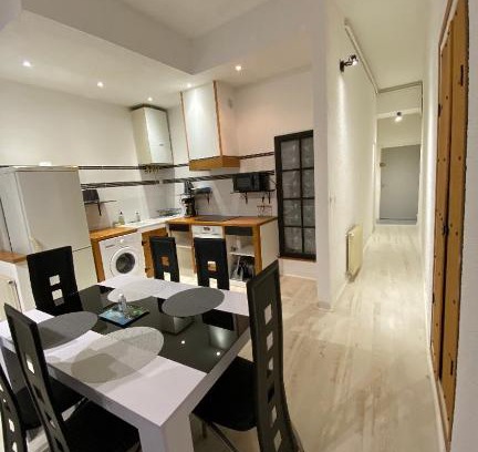 Bagneres-de-Bigorre Apartment | Charmant petit appartement