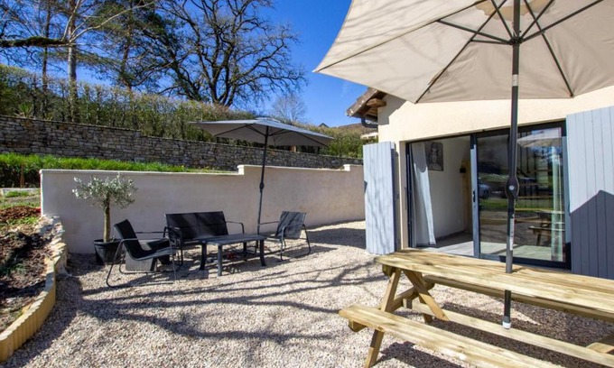 Coly Apartment | Charmant studio avec jardin privatif au cœur de la Dordogne - FR-1-616-329