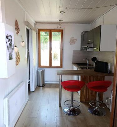 Publier Apartment | Charmant studio dans vieux village