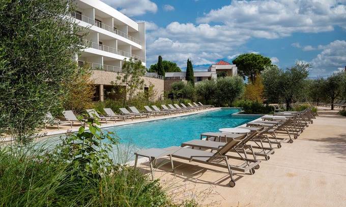 Baillargues Condo | Charmant T2 | Spa, golf & détente en pleine nature
