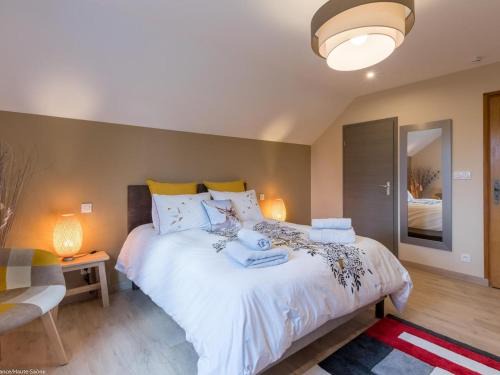 Vyans-le-Val Bed & Breakfast | Charmante chambre pour 2 avec sauna et vélos à Vyans-le-Val - FR-1-583-277