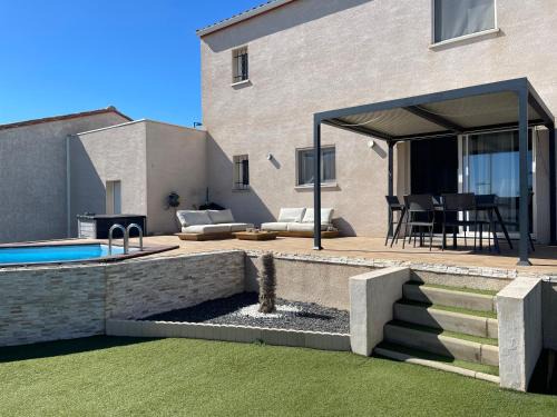Port-la-Nouvelle House | Charmante maison avec petite piscine et jardin