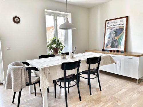 Bastad Municipality House | Charmig skånelänga i Torekov