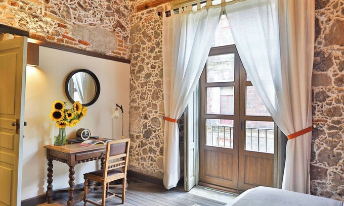 Downtown Mexico City Apartment | Charming 1-bedroom apartment in enchanting Ciudad de México with WiFi