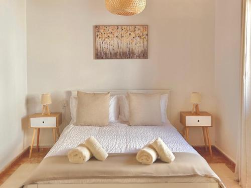 Limassol Apartment | Charming 1-BR Stay Near City Centre, Marina and Beaches - Perfect for Couples, Business or Solo Travellers