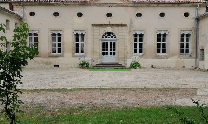 Pexiora House | Charming 18th century house entirely renovated