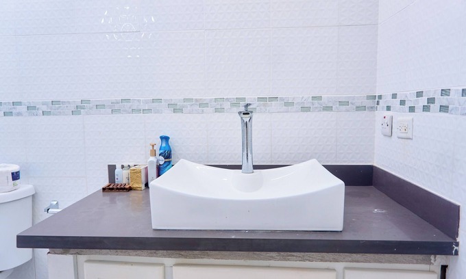 Port Antonio Cottage | Charming 2-bedroom cottage in delightful Portland ,Jamaica West Indies with AC