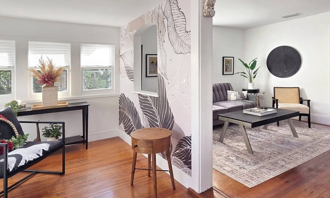 Northwood Shores Cottage | Charming 2-bedroom Cottage Close to Downtown and the Beach No. 1