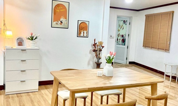 Khlung House | Charming 2-bedroom house with WiFi, AC in pleasant Tambon Khlung