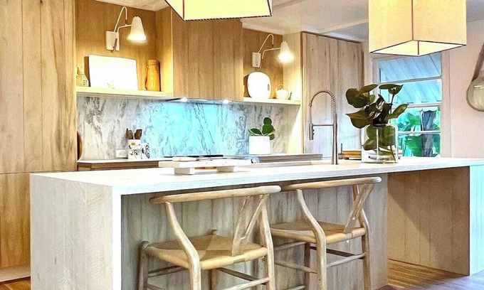 Neptune Beach House | Charming 2-bedroom house in Neptune Beach 2 blocks to beach & restaurants